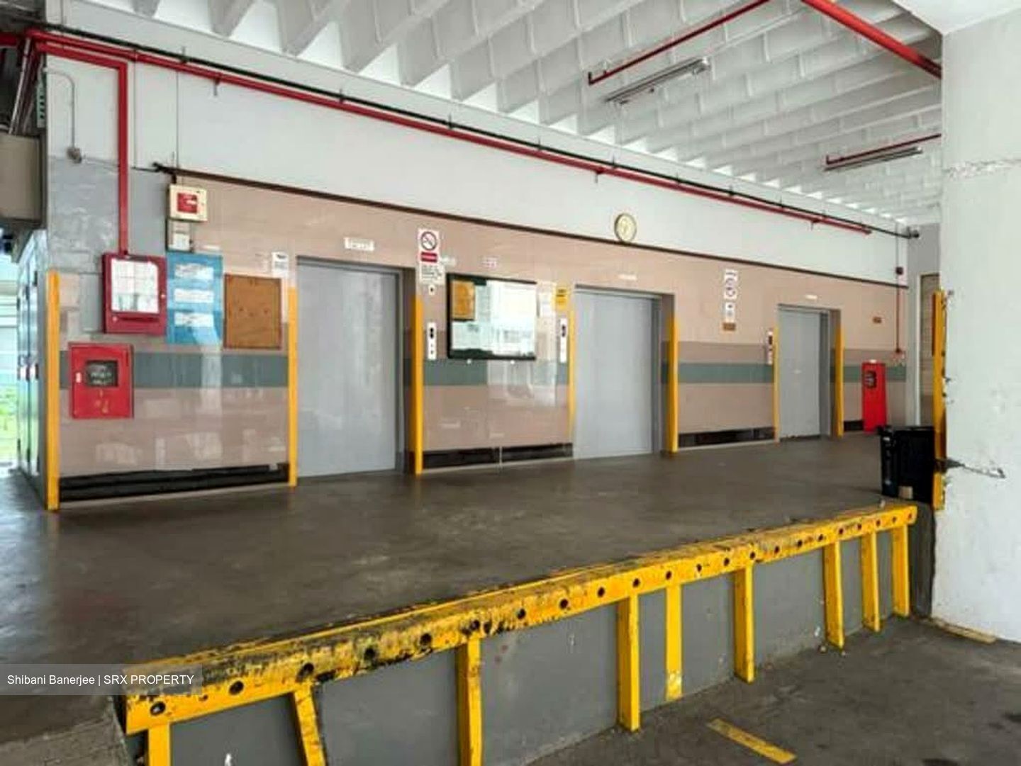 Guan Hua Warehouse Building (D13), Factory #570015141